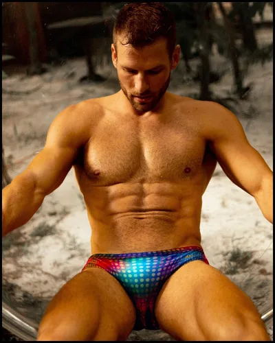 Vista 122 de Bang Men's Swimwear - Swim Brief - Premium Swimsuit w/Removable Pouch