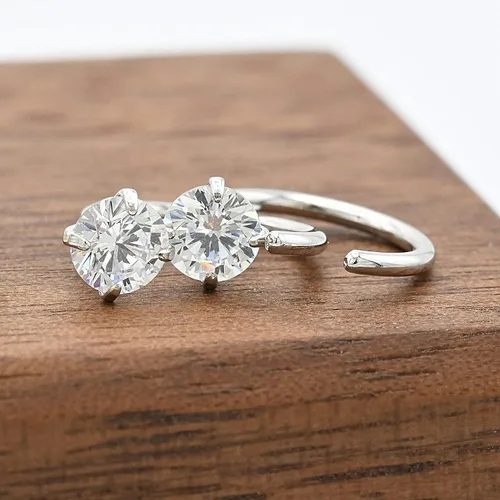 Vista 12 de Aretes pequeños de plata de ley 925 para mujer