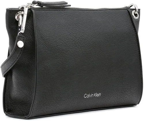 Vista 2 de Calvin Klein Mochila Millie Novelty para mujer, Negro/Plateado, Tamaño único