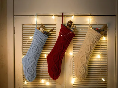 Vista 5 de Fesciory Calcetines de Navidad, paquete de 6 calcetines de punto grandes de 18 pulgadas y decoración para fiestas familiares de Navidad, borgoña