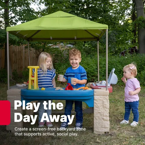 Vista 9 de Step2 Patio de Juegos Todo Alrededor con Toldo – Casa de juegos al aire libre sombreada para niños con características realistas e interactivas