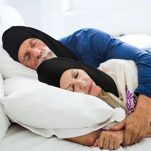 Vista 4 de Geyoga Gorro de dormir de noche de seda ajustable con cordón ajustable para hombre con bola de pompón para uso diario Negro