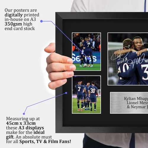 Vista 3 de HWC Trading Kylian Mbappe, Lionel Messi y Neymar Jr Paris Blue and Reds - Memorabilia impresa con autógrafo, para fanáticos del fútbol y seguidores