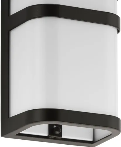 Vista 6 de Progress Lighting Valera LED Collection - Farol acrílico blanco mate con pantalla moderna para exteriores, pequeña pared, luz de bronce