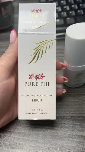 Vista 4 de Pure Fiji Suero multiactivo para cara y piel, suero de vitamina C antienvejecimiento para cara e hidratante diario, suero facial antiarrugas, 1 onza