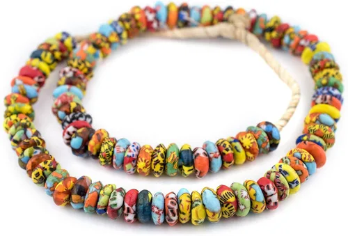 Vista 3 de The Bead Chest Fused Rondelle - Cuentas de vidrio reciclado de 0.551 in, hilo brillante de 24 pulgadas, hecho a mano en Ghana para fabricación