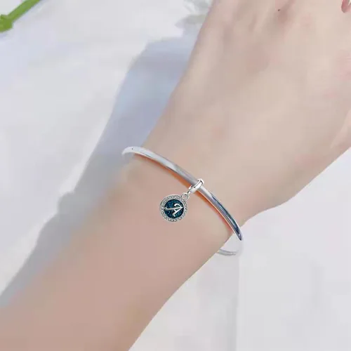 Vista 6 de Abalorios colgantes de letras azules de la A a la Z con letra inicial del alfabeto y nombre mayúscula, compatible con pulseras y collares Pandora