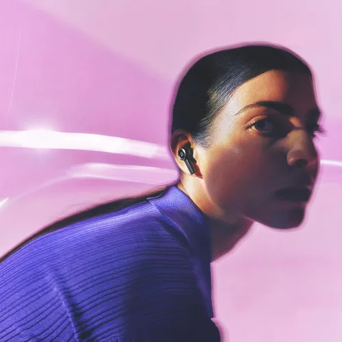 Vista 4 de Bang & Olufsen Beoplay EX - Auriculares inalámbricos Bluetooth con micrófono y cancelación activa de ruido, resistentes al agua, 20 horas