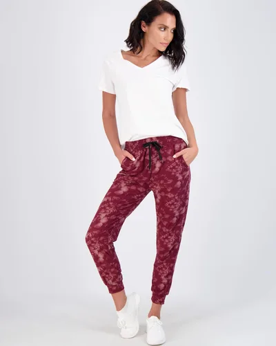 Vista 5 de Real Essentials - Pantalones, paquete de 3 unidades Real Essentials - Pantalones deportivos de yoga ultra suaves para mujer con bolsillos y cordón