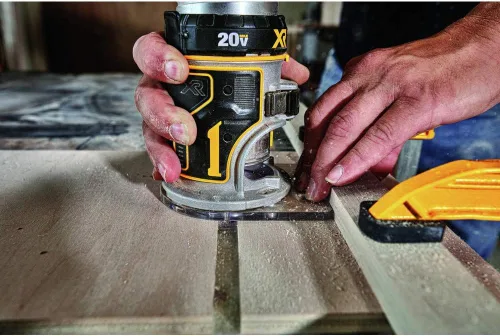 Vista 8 de DEWALT Enrutador inalámbrico Max XR de 20 V, sin escobillas, solo herramienta (DCW600B)