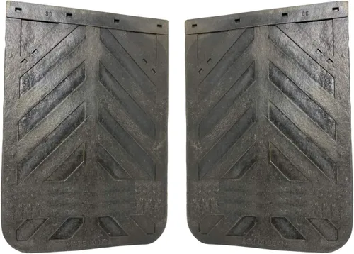Vista 3 de Guardabarros negros para semi camión y remolque - Chevron 61 x 61 cm de hule resistente - Juego de 2