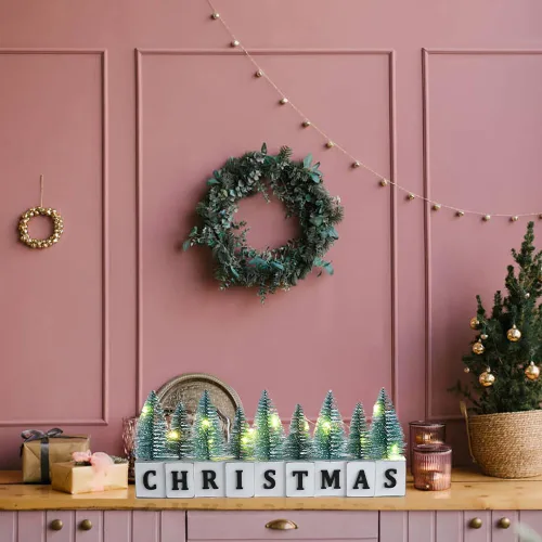 Vista 3 de Decoración de Árbol de Navidad Iluminada con LED para Mesa, Decoración Rústica de Navidad de Madera con Árboles Mini, Letrero de Navidad en Bloque