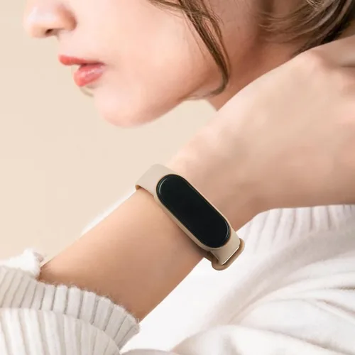 Vista 5 de Paquete de 3 bandas para Xiaomi Mi Band 4 y Mi Band 3, correas deportivas de repuesto de silicona suave para Xiaomi Mi Band 4 y 3 Fitness Tracker