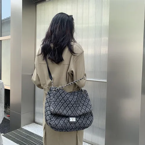 Vista 6 de Bolso casual de un hombro de moda retro de mezclilla a cuadros de diamante gris para mujer Grande