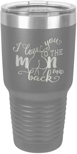 Vista 13 de Vaso negro de 30 onzas con popote y tapa superior deslizante con texto en inglés "I love you to the moon and back", color negro