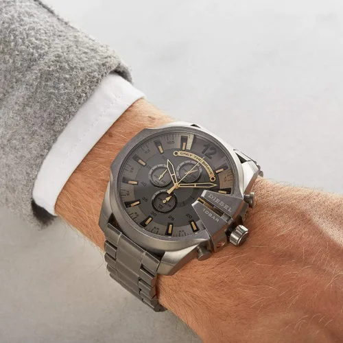Vista 2 de Diesel, Mega Chief - Reloj de cuarzo con cronógrafo de acero inoxidable para hombre