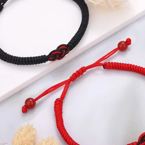 Vista 4 de PINKDODO Pulseras de cuerda roja de protección ajustable de buena suerte nudo pulsera para parejas, amigos, familia, mujeres, hombres, niñas y niños