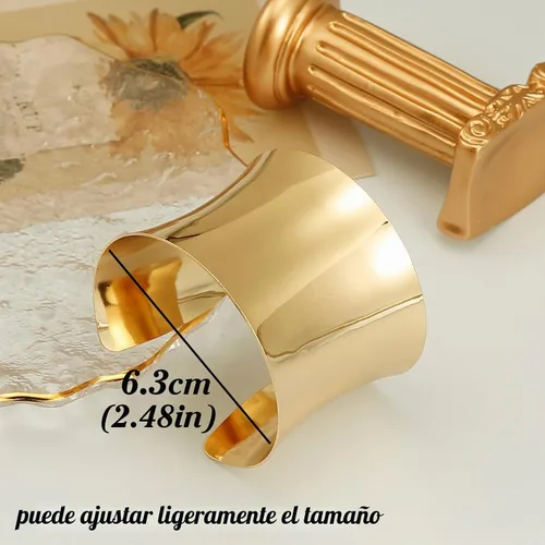 Vista 2 de BOMAIL Juego de 2 pulseras de brazalete para mujer, pulseras de alambre ancho abierto, pulsera dorada ajustable Adjustable Wrist Cuff, 14K Gold