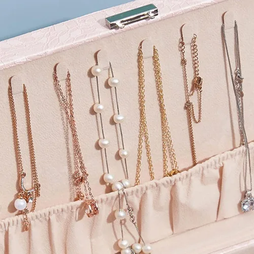 Vista 7 de YZJJ Joyero de dos capas, organizador de joyas de piel sintética con protección del medio ambiente, para mujeres, niñas, novia, esposa, regalo ideal
