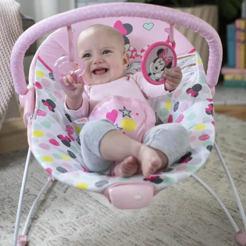 Vista 3 de Bright Starts Disney Baby Minnie Mouse Balancín para bebé con vibraciones relajantes y peluche Asiento para bebé - Barra de juguete extraíble, pies