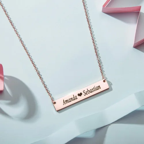 Vista 4 de Collar personalizado para mujer, colgante de barra con nombre, regalo de graduación o regalo del día de la madre para ella, placa de nombre dorada