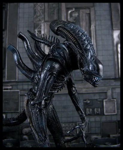 Vista 2 de Aliens NECA Cult Classics - Figura de acción de 7 pulgadas