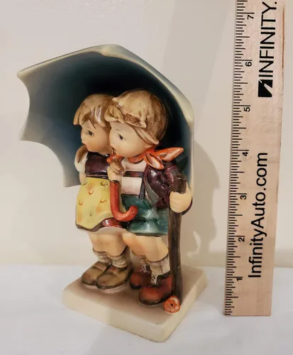 Vista 3 de Hummel Figurine Stormy Weather 6 1/4" TM2