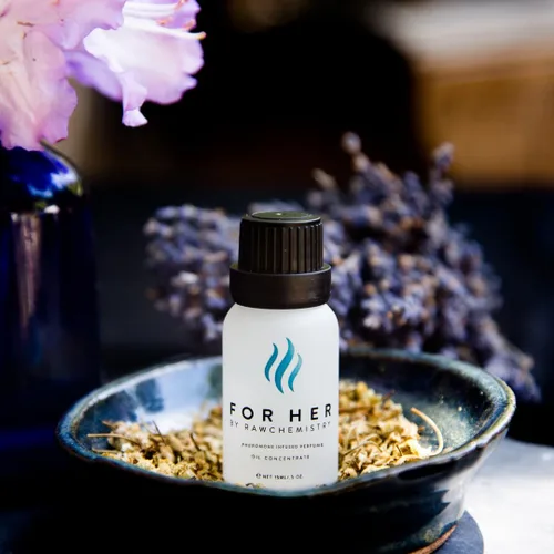 Vista 6 de RawChemistry For Her - Perfume para mujer con infusión de feromonas