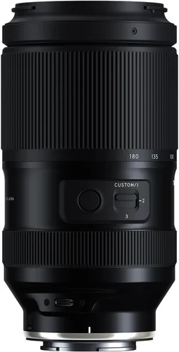 Vista 2 de Tamron 70-180 mm f/2.8 Di III VC VXD G2 para cámaras Sony E-Mount Full Frame Mirrorless