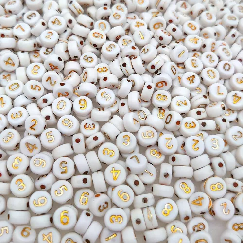 Vista 2 de Más de 500 piezas de cuentas redondas de acrílico blanco con números 0-9 de 4x7mm, cuentas sueltas de plástico de formas mixtas para hacer joyas