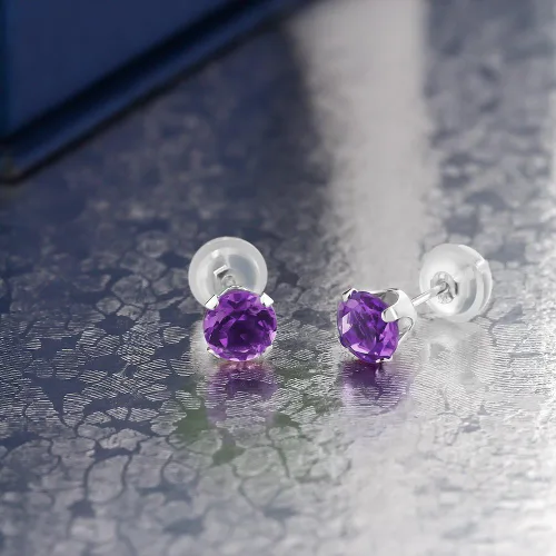 Vista 6 de Gem Stone King Aretes de tuerca de amatista morada de oro blanco de 14 quilates de 1.00 quilates para mujer Piedra natal Redondo de 0.197 in, Oro