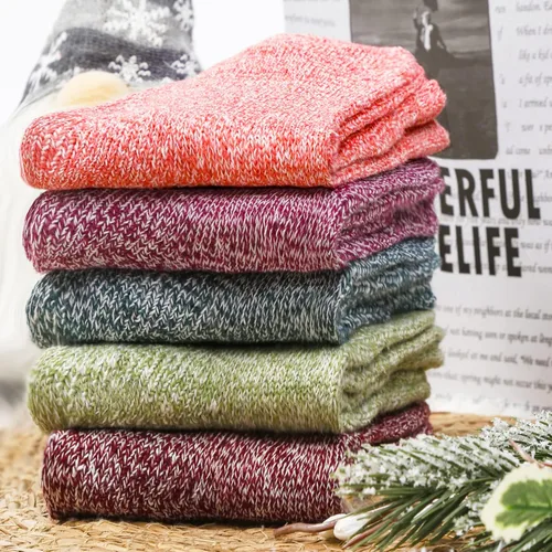 Vista 5 de Loritta 5 Pairs Womens Wool Socks Thick Knit Vintage Winter Warm Cozy Crew Socks Gifts
