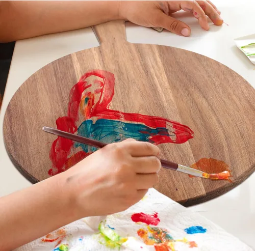 Vista 5 de Patelai Tabla de cortar redonda de madera de 12 piezas con asa para cortar pizza a granel, grabado láser, charcutería, queso, pan, tabla de cortar