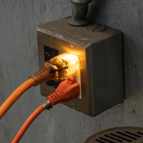 Vista 11 de Klein Tools EXC2515 12/3 SJEOW Cable de extensión de 25 pies, extremos LED, visibilidad diurna, flexible en clima frío, alambre de cobre 99.9%, 15A