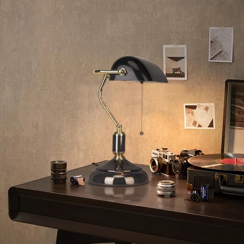 Vista 2 de FIRVRE Bankers - Lámpara de escritorio con interruptor de cadena de tracción con enchufe, lámparas de escritorio con pantalla de vidrio negro, base