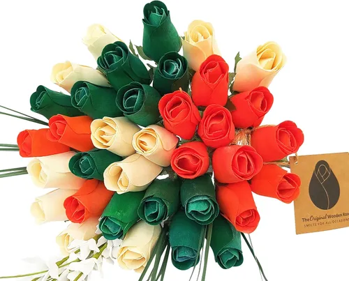 Vista 11 de Ramos originales de rosas de madera en 1, 2, o 3 docenas Día de San Patricio