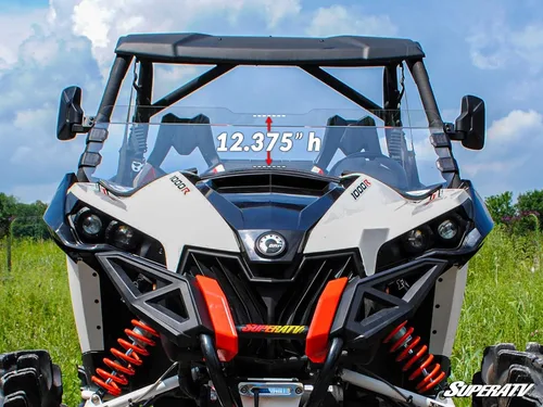 Vista 5 de SuperATV medio parabrisas resistente para Can-Am Maverick (ver ajuste) Ajuste cómodo y sin ruidos Policarbonato de tinte oscuro de 1/4