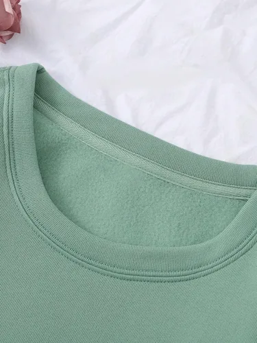 Vista 3 de COZYEASE Sudadera de cuello redondo con estampado gráfico de letras para mujer, casual, manga larga, sudadera térmica