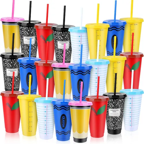 Vista 17 de Kochorie 18 tazas de fiesta de fútbol de 24 onzas con tapas y pajitas, vaso de plástico reutilizable, tazas de viaje para niños, entrenadores
