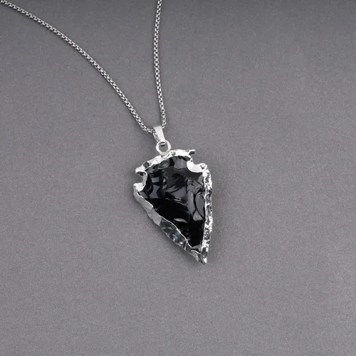 Vista 4 de COAI Collar de cristal crudo de obsidiana con punta de flecha