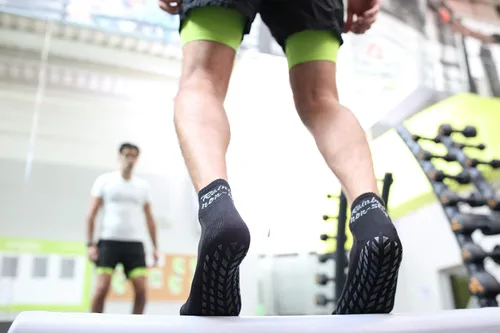 Vista 4 de Rainbow Socks Mujer Hombre Colorido ABS Sport Yoga
