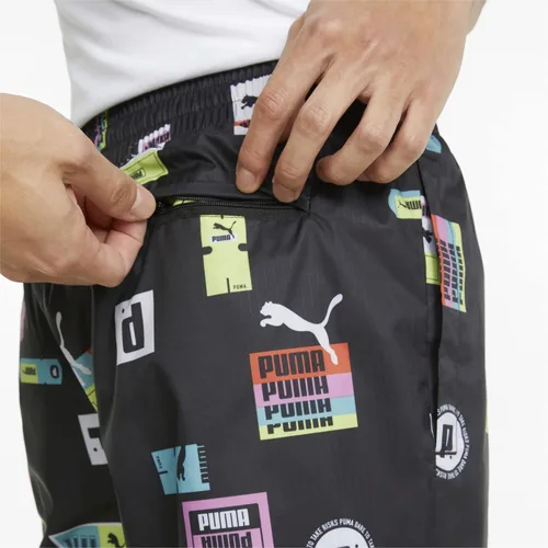 Vista 6 de PUMA Pantalones cortos tejidos de 8 pulgadas con estampado de marca Love All Over