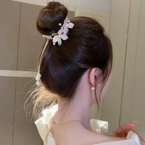 Vista 2 de Wiwpar Pinza para moño con borla de flores, hebilla de cola de caballo con borla, horquilla larga de cristal para cola de caballo con borla larga