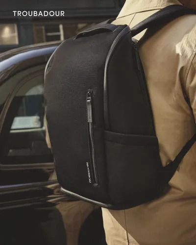 Vista 2 de Mochila Troubadour Pioneer 3.0, Negro, Moderno