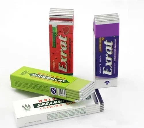 Vista 4 de Cooplay 3pcs impactante tapa dura chicle chicle broma gadget descarga eléctrica tricky broma broma divertido juguete día de los inocentes regalo