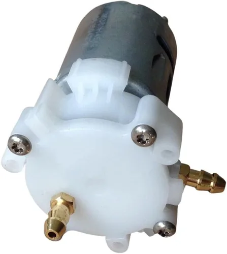 Vista 6 de Micro 360 Bomba de agua Engranaje de plástico Mini bomba de aceite con boquilla de cobre para RC Boat Modelo hidráulico Piezas de bricolaje
