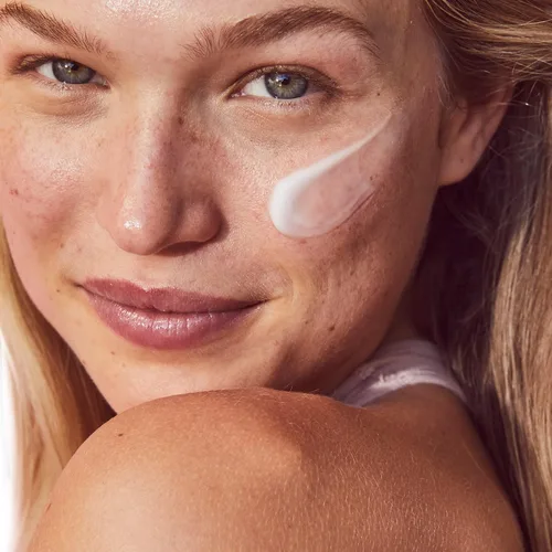 Vista 8 de Kopari Peptide Glow - Crema hidratante facial hidratante Ácido hialurónico, crema ligera de coco vegano para uso diario, piel suave, combate