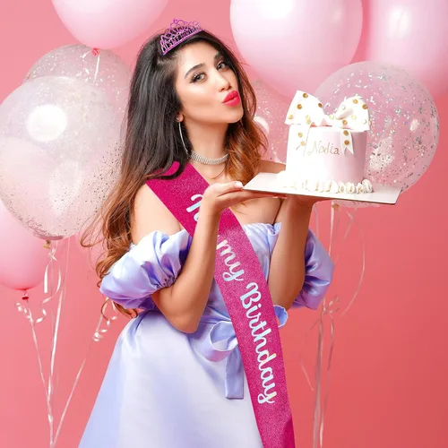 Vista 2 de Corona de cumpleaños para mujer, banda de diadema de cumpleaños rosa intenso Rosa fuerte