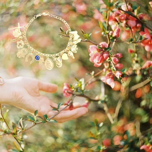Vista 7 de Azabache - Pulsera de protección con dije de mano Figa chapada en oro de 14 quilates, protege del mal de ojo para mujeres