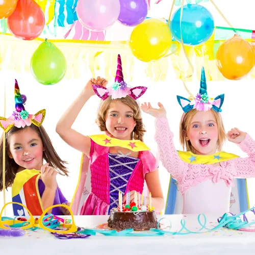 Vista 2 de iROLEWIN Capas y máscaras de unicornio arcoíris para niñas, disfraz de superhéroe de princesa, disfraz de princesa como regalos de fiesta